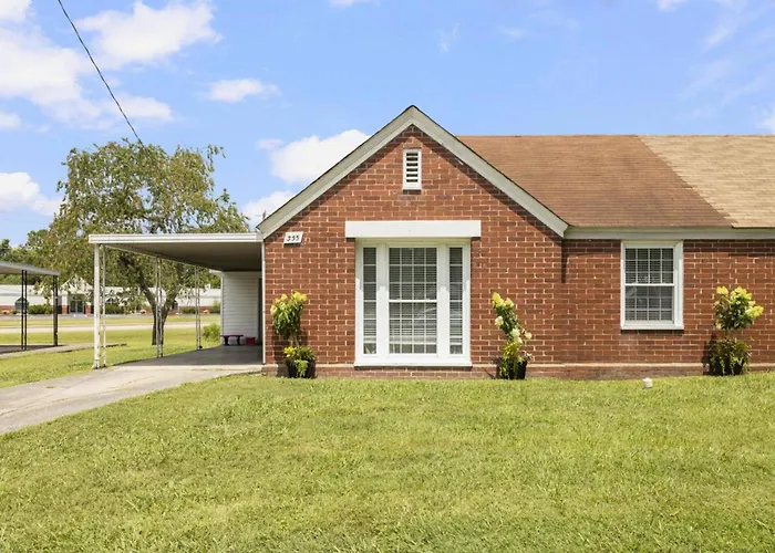 2Br House Minutes From Holston Valley & Eastman