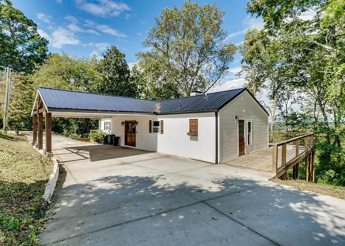 River View Retreat Near Watts Bar Lake