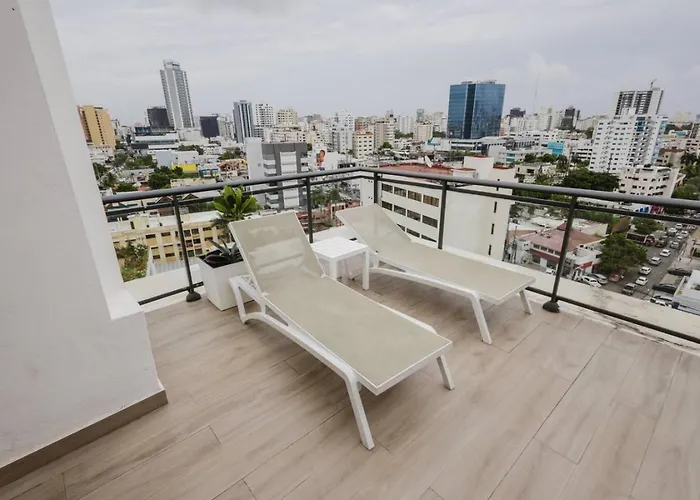 Stylish, City Center 2Bd Condo