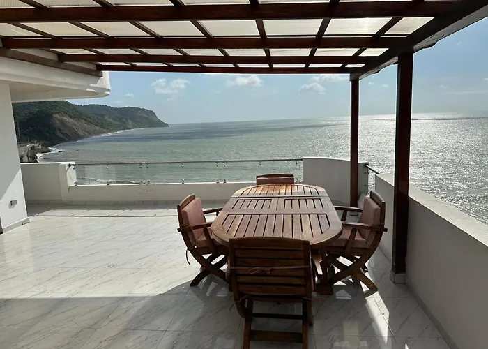 Penthouse In Bahia De Caraquez