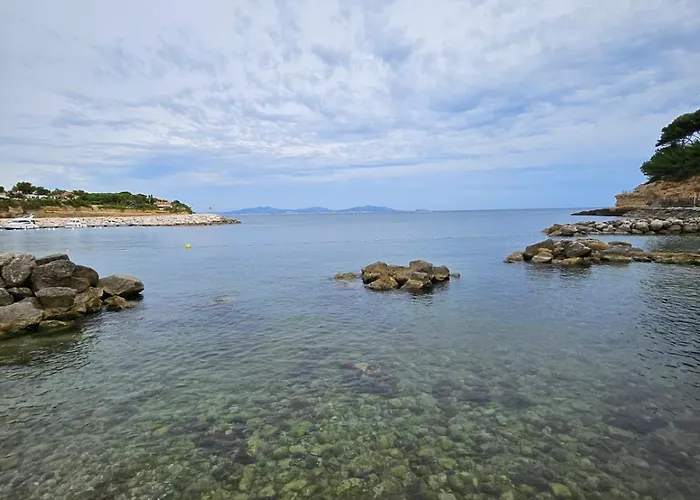 Marseille Carry-Le-Rouet Cap Rousset Cove