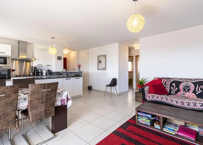 Apartment Albarella By Interhome