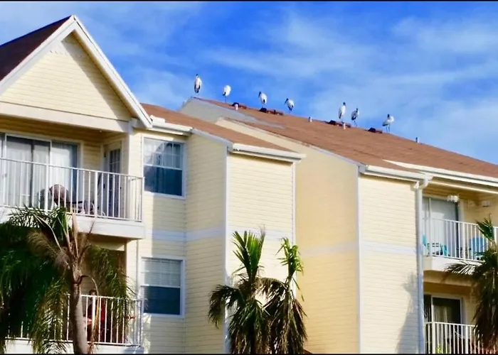 Beachside Pond View Retreat - Bc155