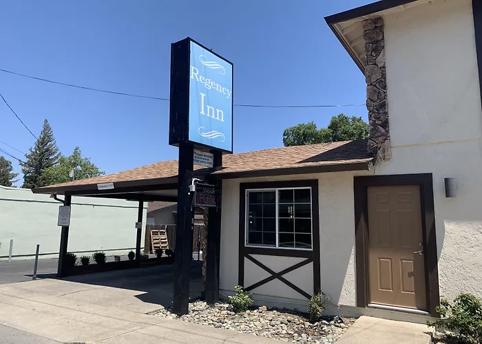 Regency Inn Lakeport