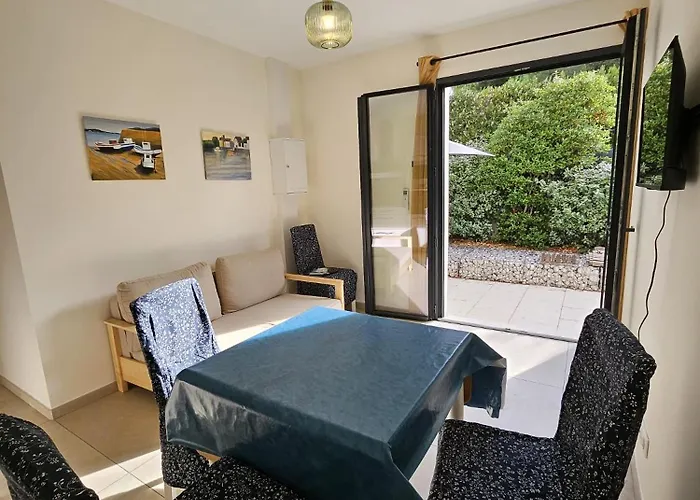 Marseille Carry-Le-Rouet Cap Rousset Cove