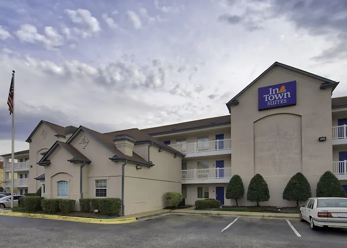 Intown Suites Extended Stay Greensboro Nc - Lanada