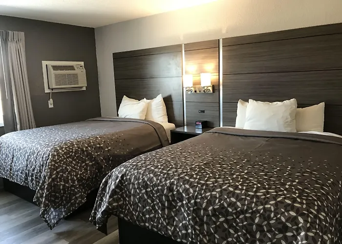 Hometown Inn