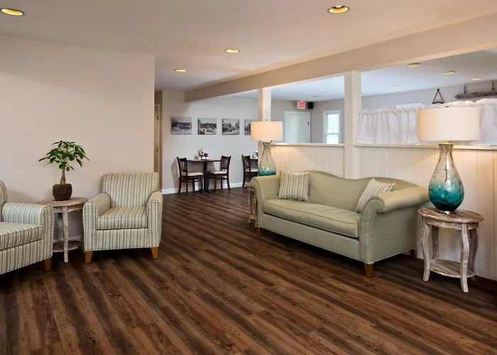 Wellfleet Lodge