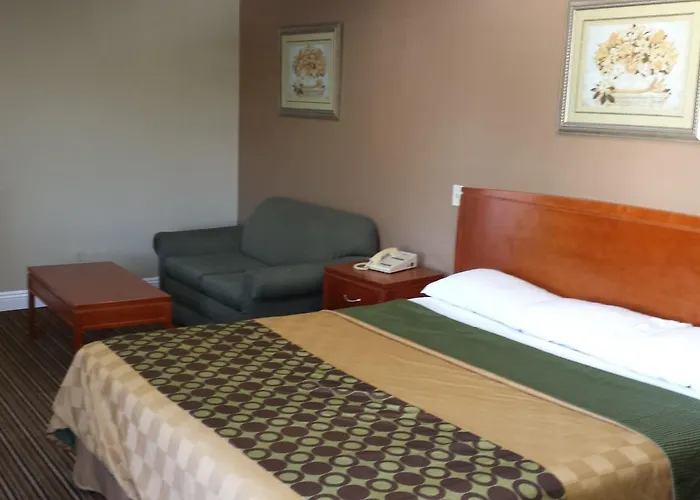 Regency Hotel - Moreno Valley