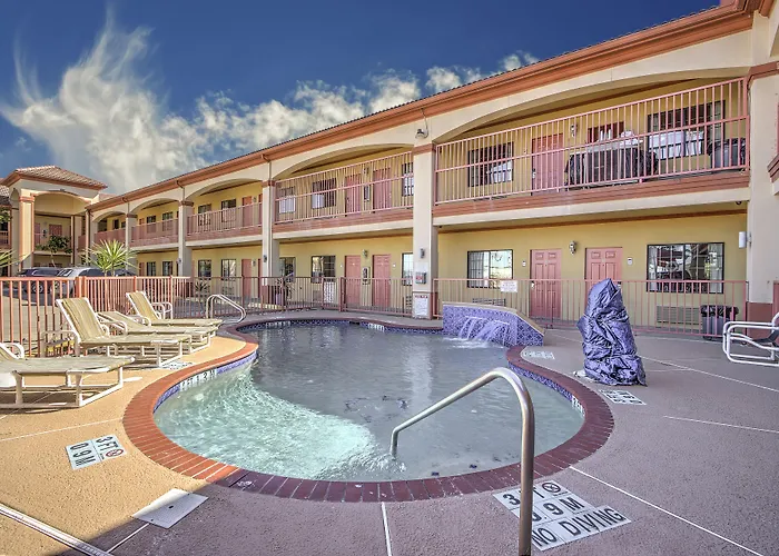 Casa Rosa Inn