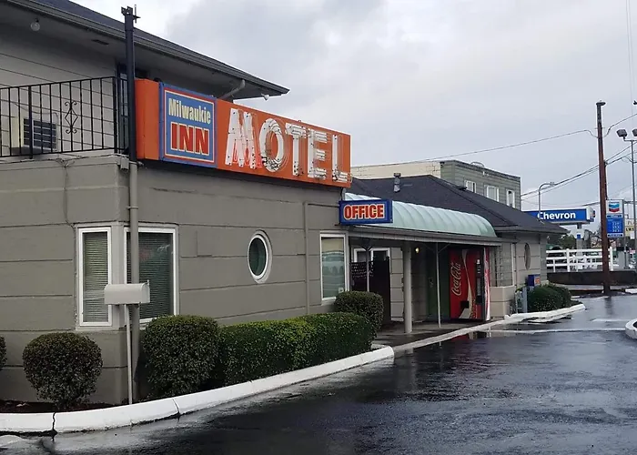 Milwaukie Inn Portland South