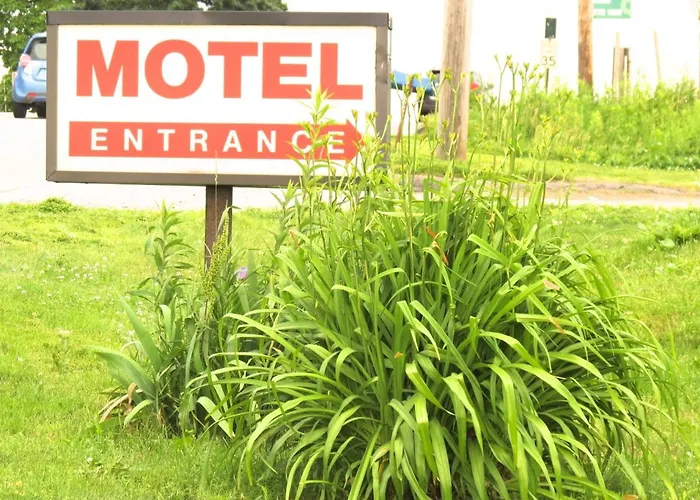 Budget Host Airport Inn
