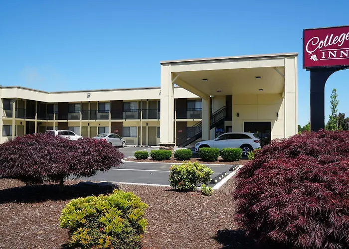 College Inn