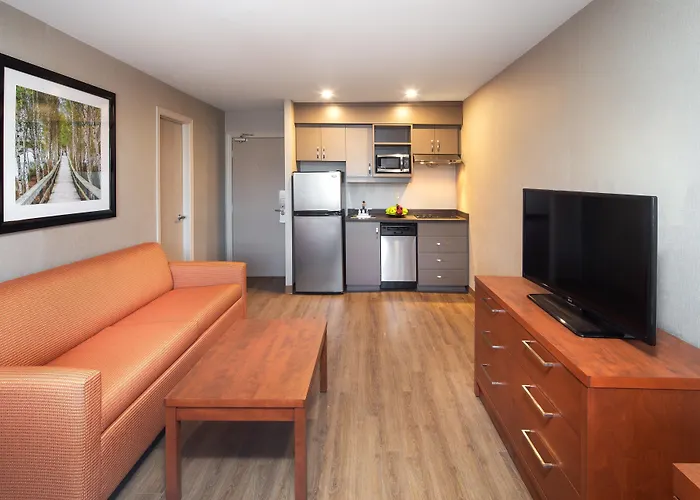 Canadas Best Value Inn-Richmond Hill