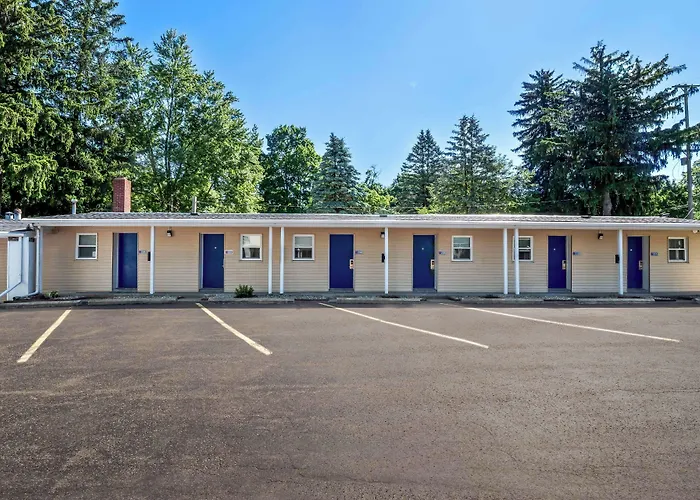 Americas Best Value Inn Jonesville/Hillsdale