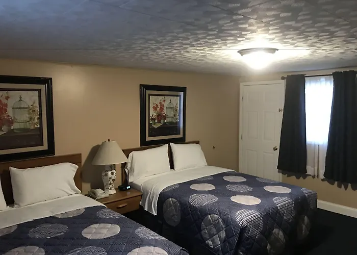 Moonlite Motel