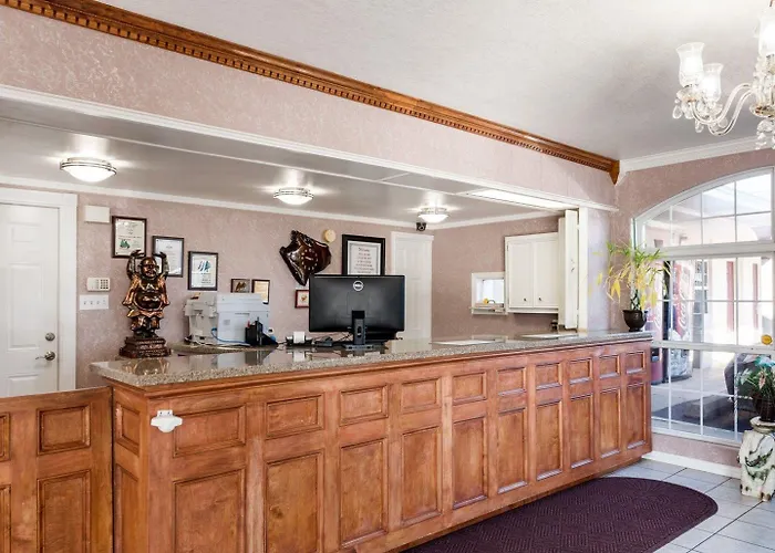 Days Inn By Wyndham Jasper Tx