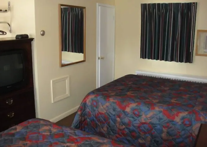 Standish Motel
