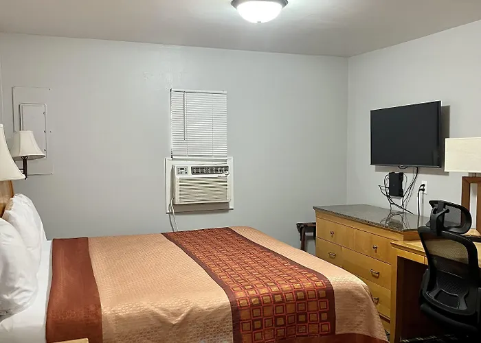 Chief Motel