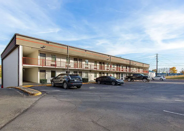 Super 8 By Wyndham Kingsport