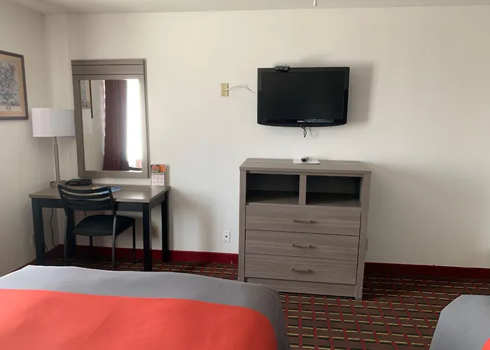 Guest House Inn Medical District Near Texas Tech Univ