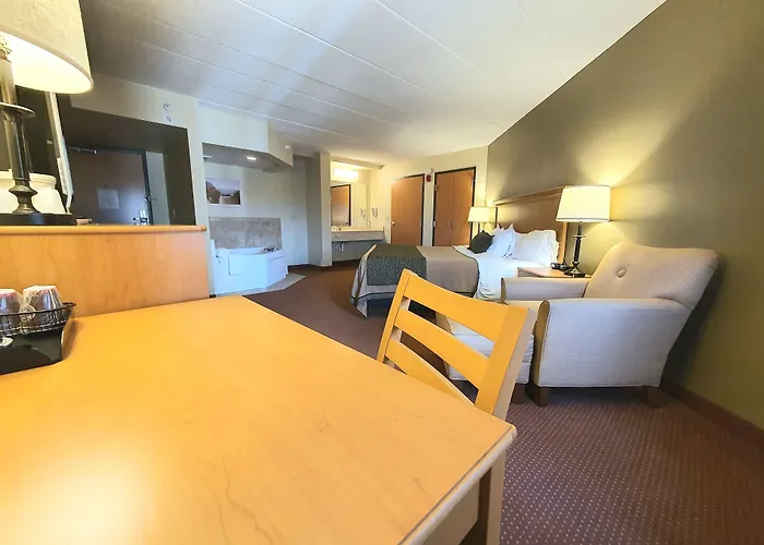 Amerivu Inn And Suites - Waconia