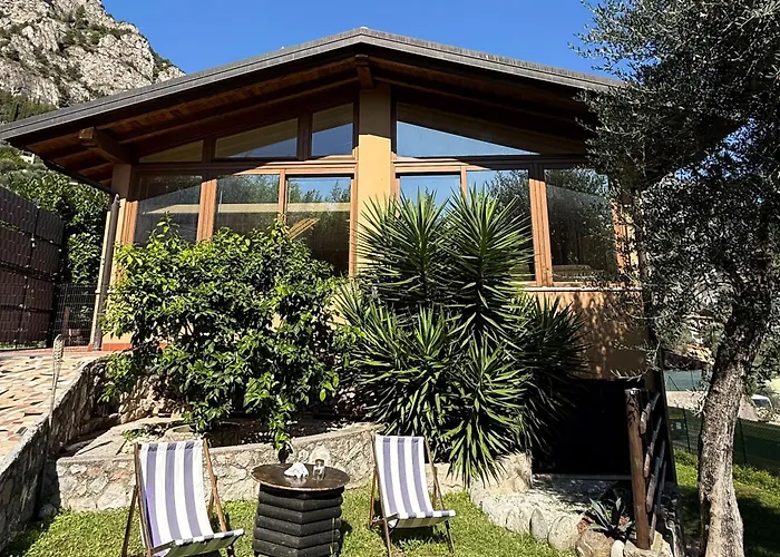 Villa Tamas Guesthouse