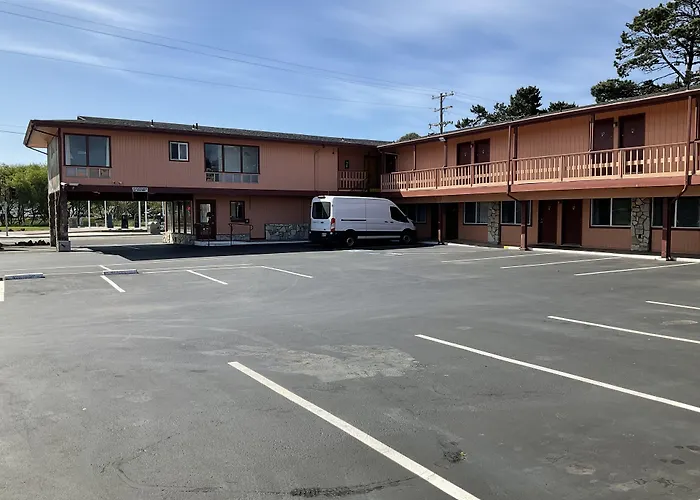 Front Street Inn