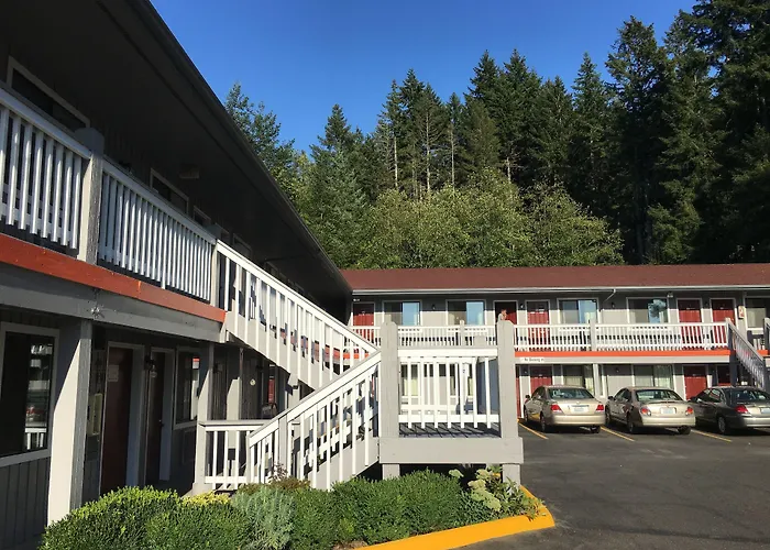 Belfair Motel