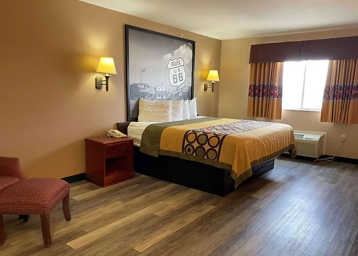 Super 8 By Wyndham Rolla