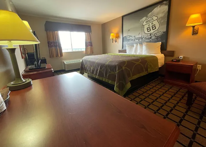 Super 8 By Wyndham Rolla