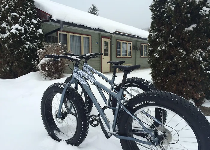 Snow Valley Lodging