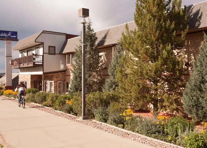 Valley Hi Hotel