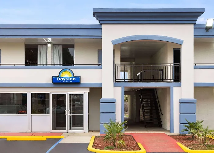 Days-Inn By Wyndham Montgomery I-85