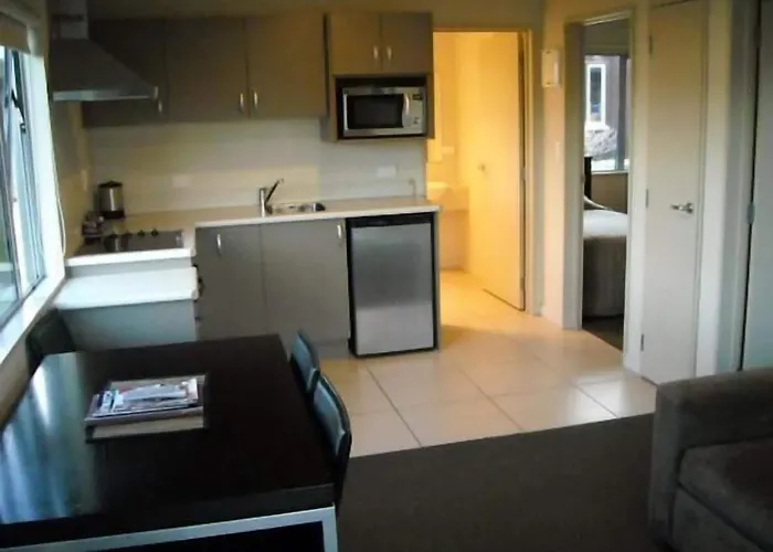 St Johns Court Motel
