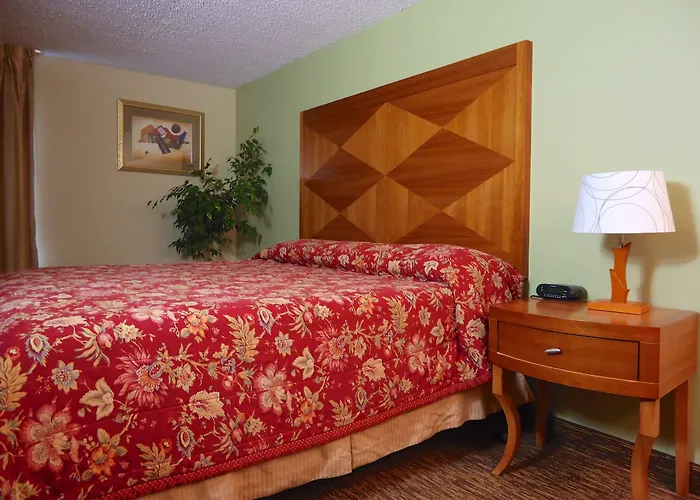 Columbia Gorge Inn