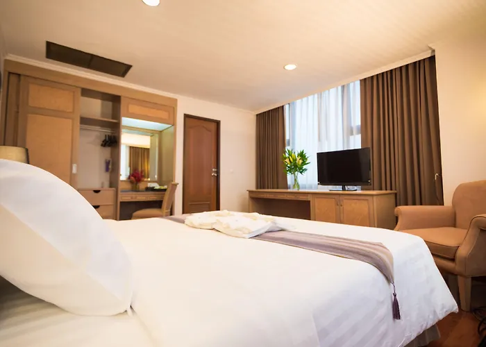 Grand Tower Inn Rama 6