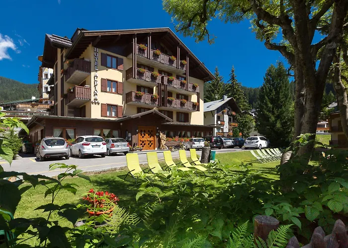 Hotel Alpina