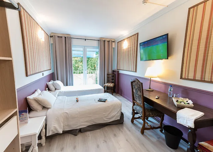 Chenal Hotel