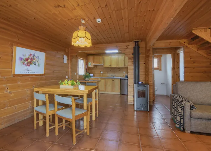 Luna Chalets Da Montanha - Serra Da Estrela
