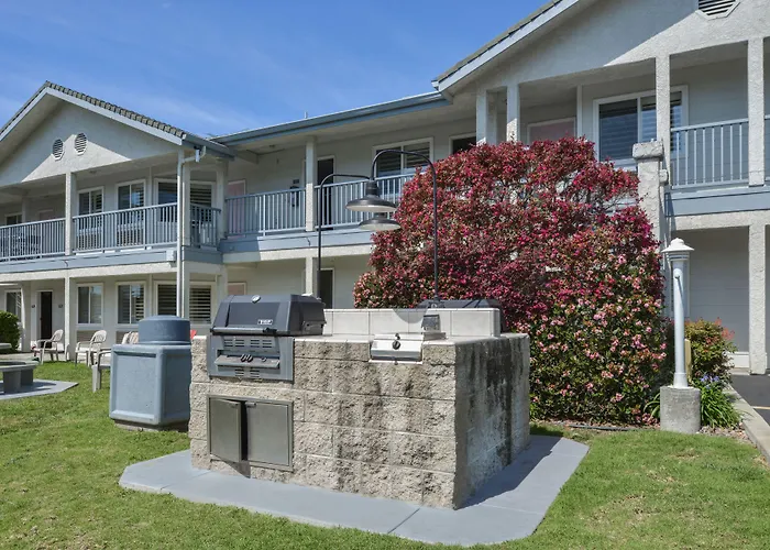 Cayucos Beach Inn