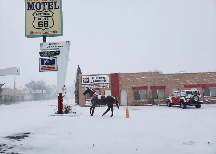 Deluxe Inn