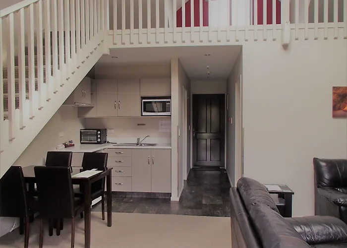 Hanmer Apartments