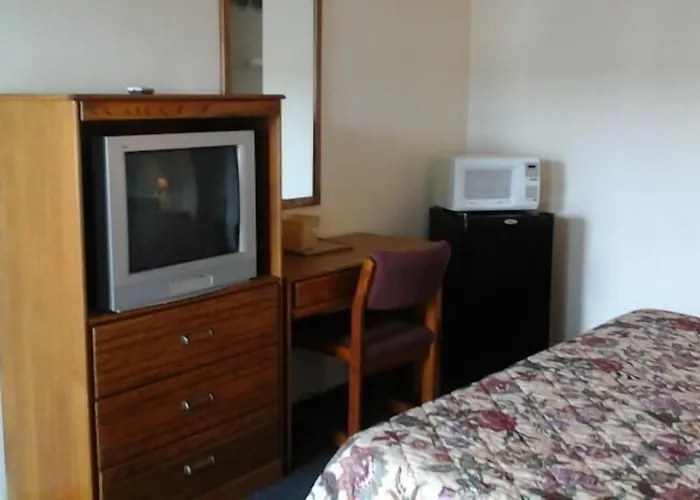 Royal Inn Cochran
