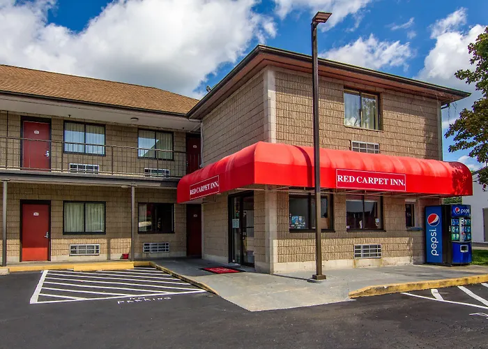 Red Carpet Inn Norwalk