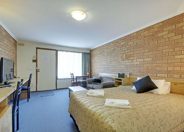 Tree Rose Motel Morwell