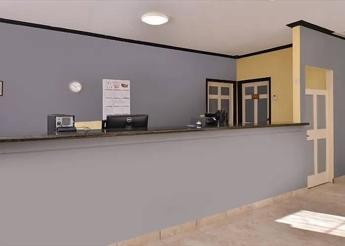 La Bonita Inn & Suites - Mccamey