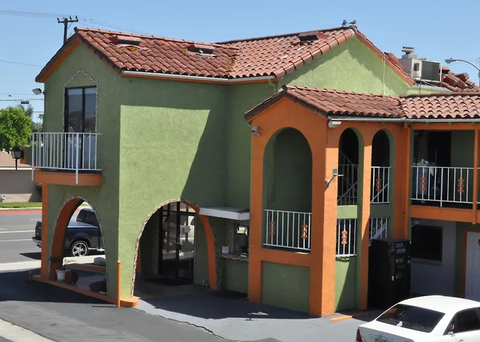 Big A Motel & Suites Near Disneyland Orange County