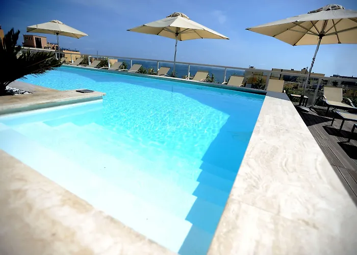 The George, Urban Boutique Hotel San Ġiljan