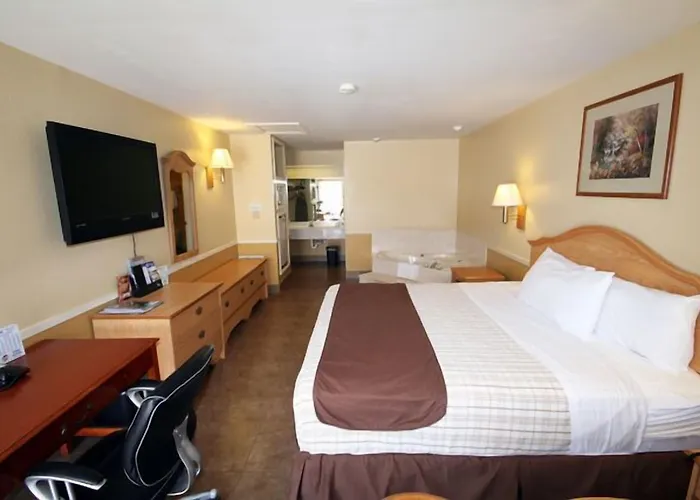 Edinburg Executive Inn